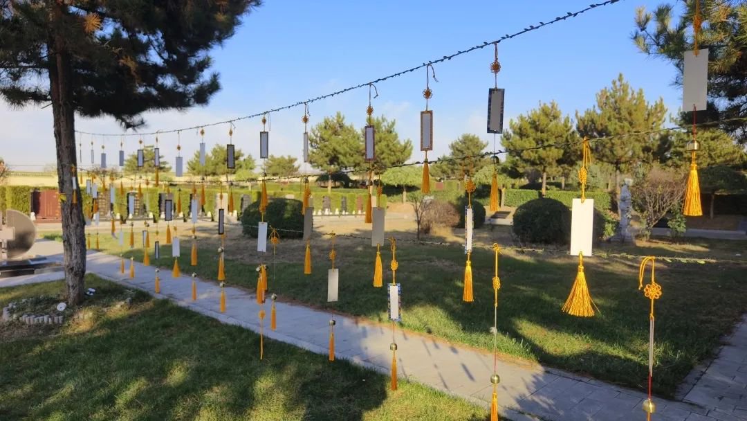 暖心折务，寒衣送暖