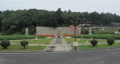 让纪念成为艺术：：长春九龙源陵园的文化升级与空间重构